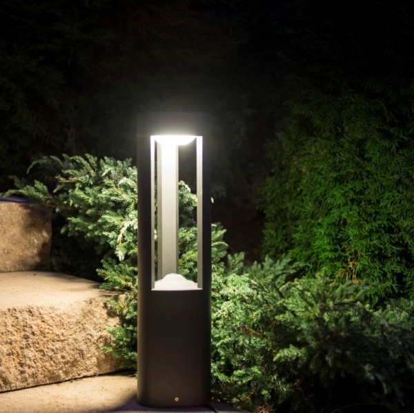 Lampa ogrodowa Fan 80 cm 2.jpg