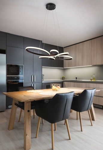 Lampa LED Fly czarna 2.jpg