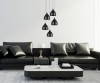 Lampa Noa 5 zawieszona w nowoczesnym salonie.jpg