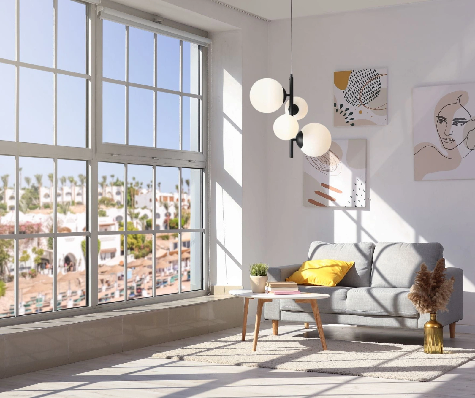 Lampa wisząca Bloom 4 black w industrialnym salonie.jpg