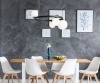 Lampa wiszaca Garda 4 ring black - w jadalni urządzonej w stylu skandynawskim z betonową ścianą w tle aranżacja 4FunDesign.com.jpg