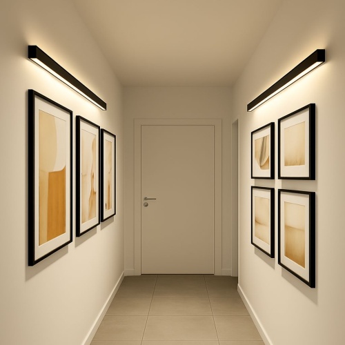Kinkiety LED Monaco zamontowane w przedpokoju.