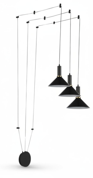 Lampa industrialna Orbit Trio.