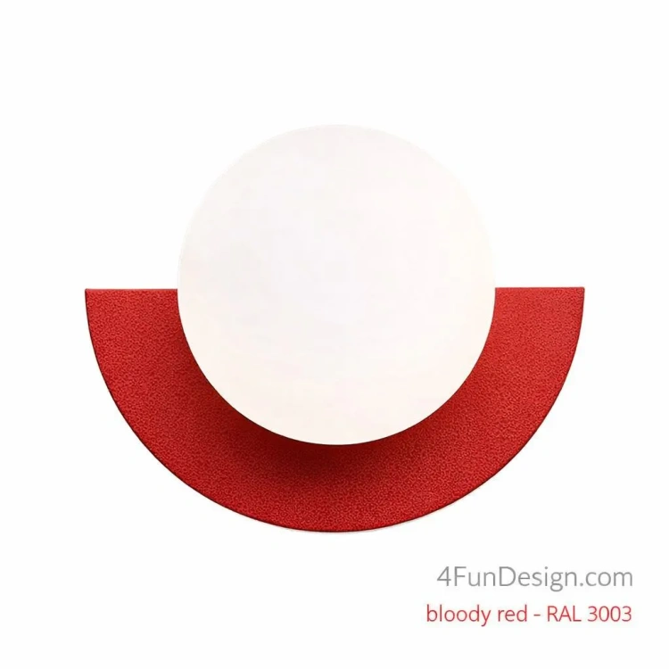 Kinkiet Moon bloody red