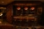 Lampy Retro orange zawieszone nad barem